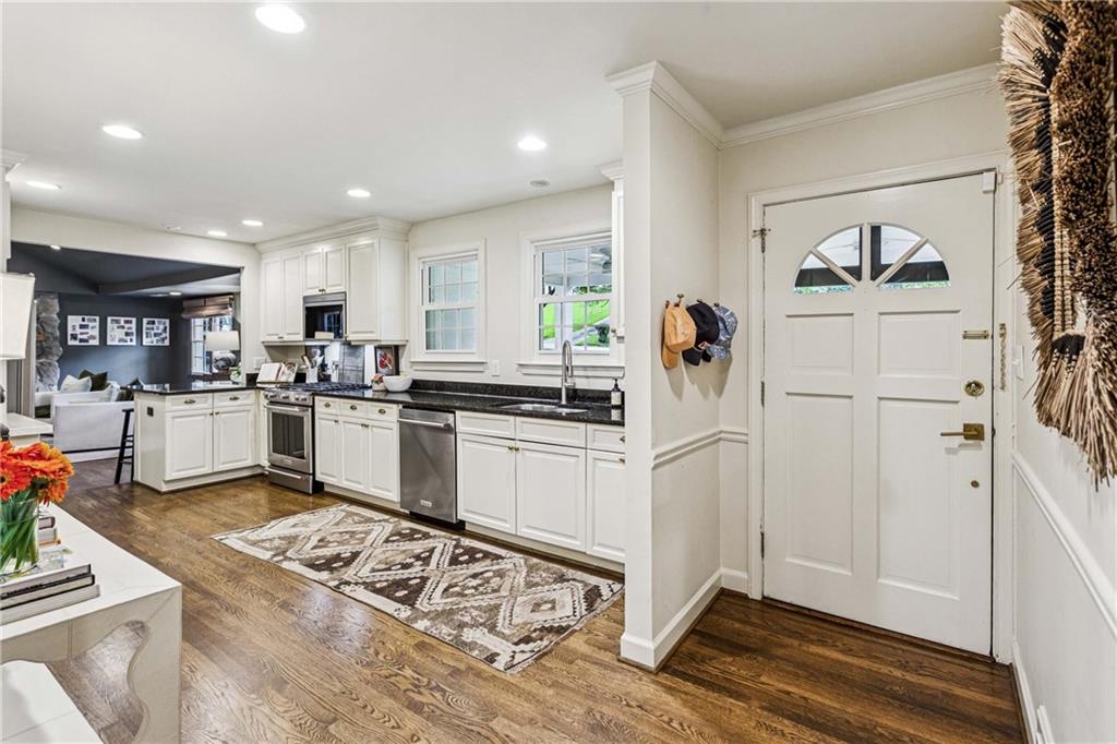 1851 Colland Drive NW