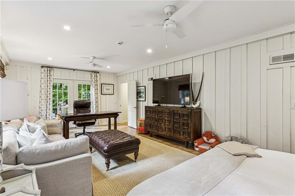 1851 Colland Drive NW