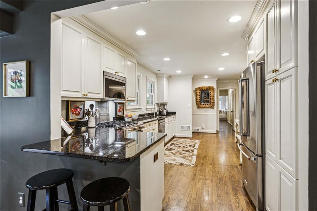 1851 Colland Drive NW