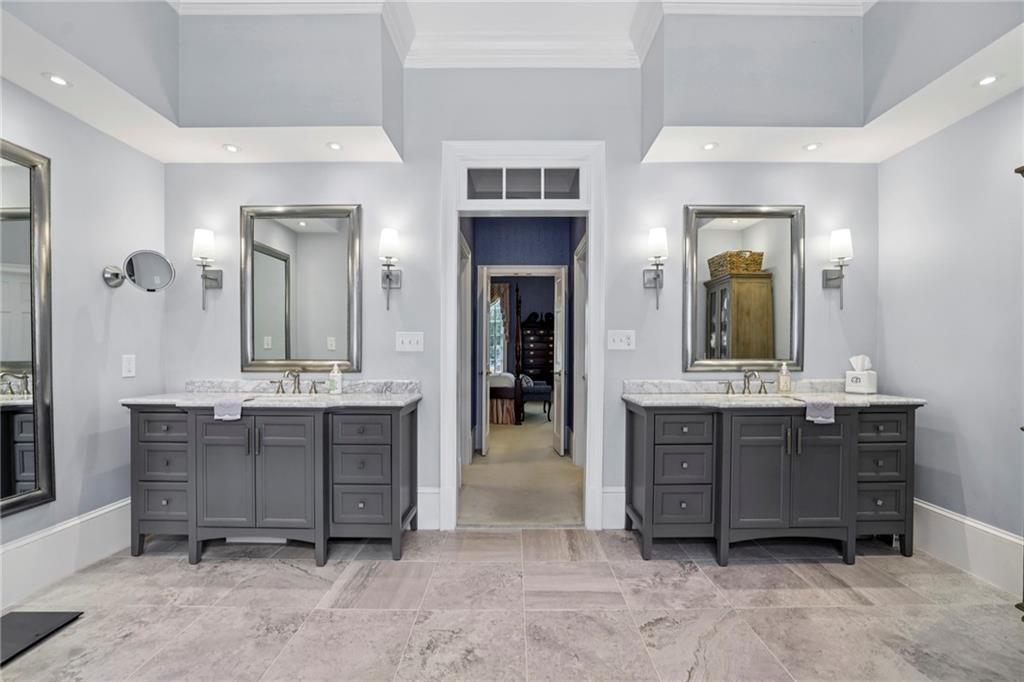 30 Old Stratton Chase