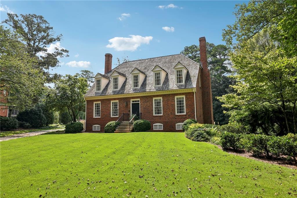 30 Old Stratton Chase