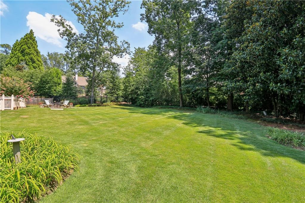 30 Old Stratton Chase