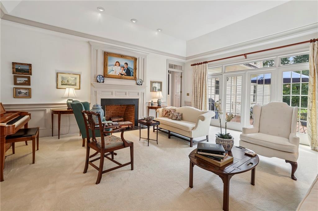 30 Old Stratton Chase