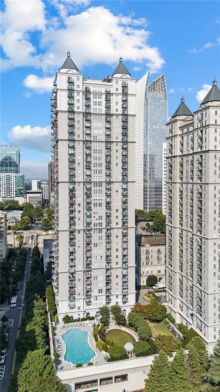 195 14th Street NE Unit 703