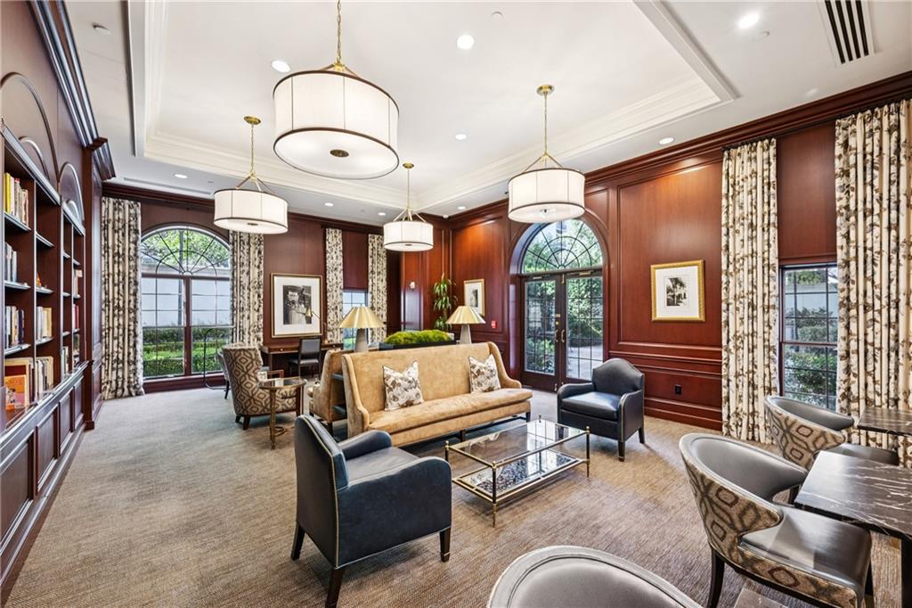 195 14th Street NE Unit 703