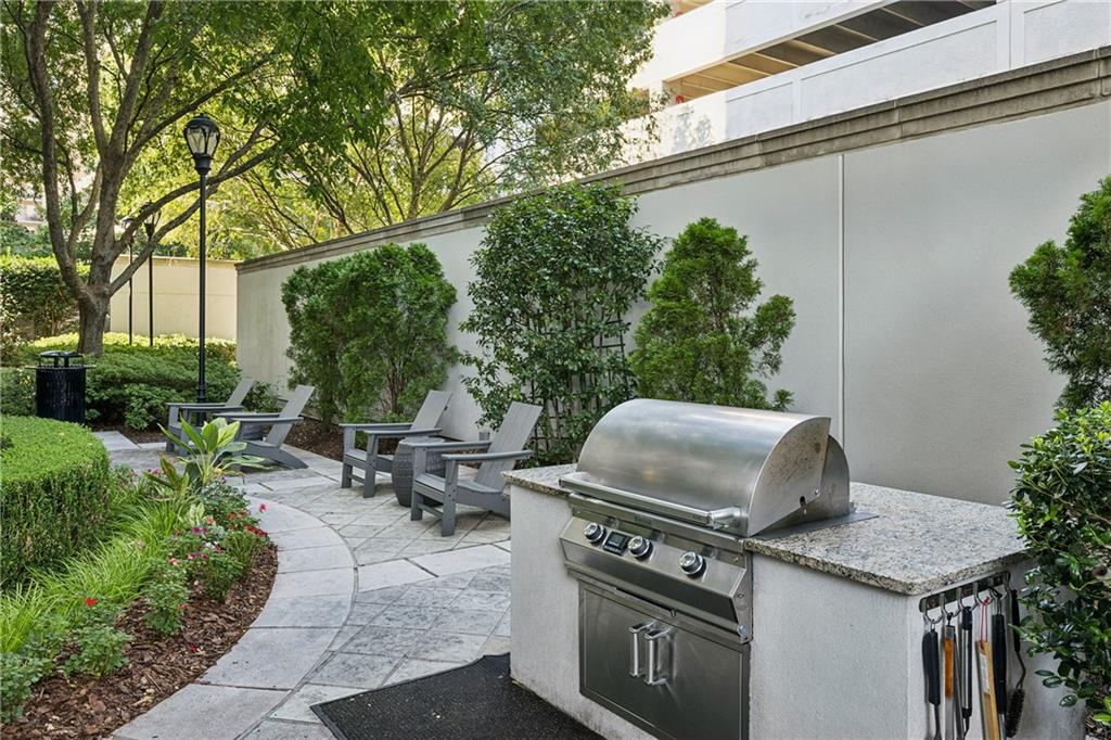 195 14th Street NE Unit 703