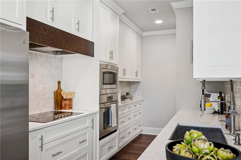 2575 Peachtree Road NE Unit 5G