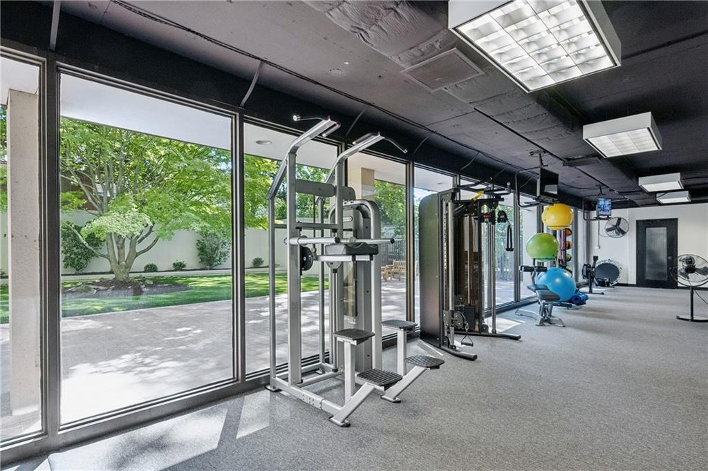 2575 Peachtree Road NE Unit 5G