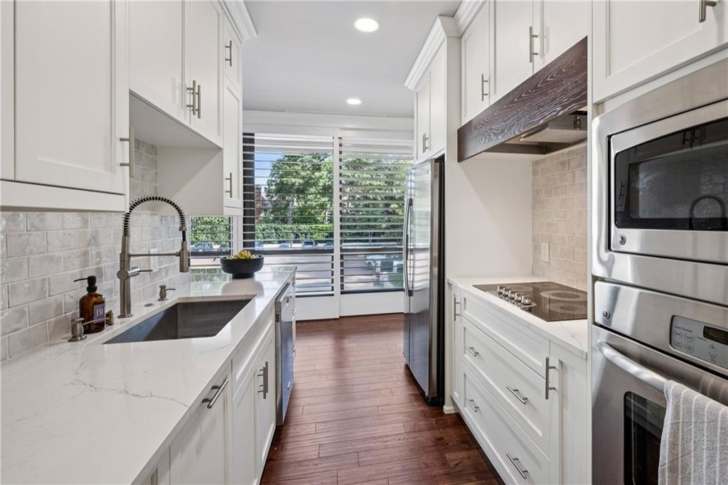 2575 Peachtree Road NE Unit 5G