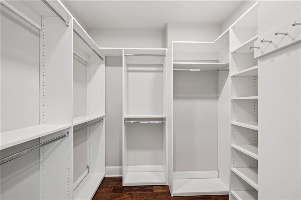 2575 Peachtree Road NE Unit 5G