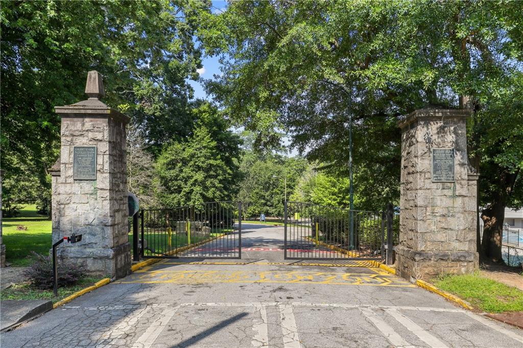 301 Orleans Street SE