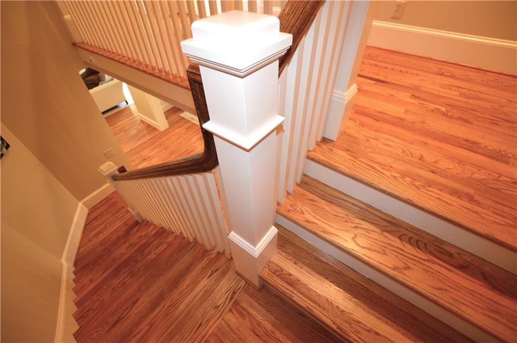 3098 Peachtree Drive NE