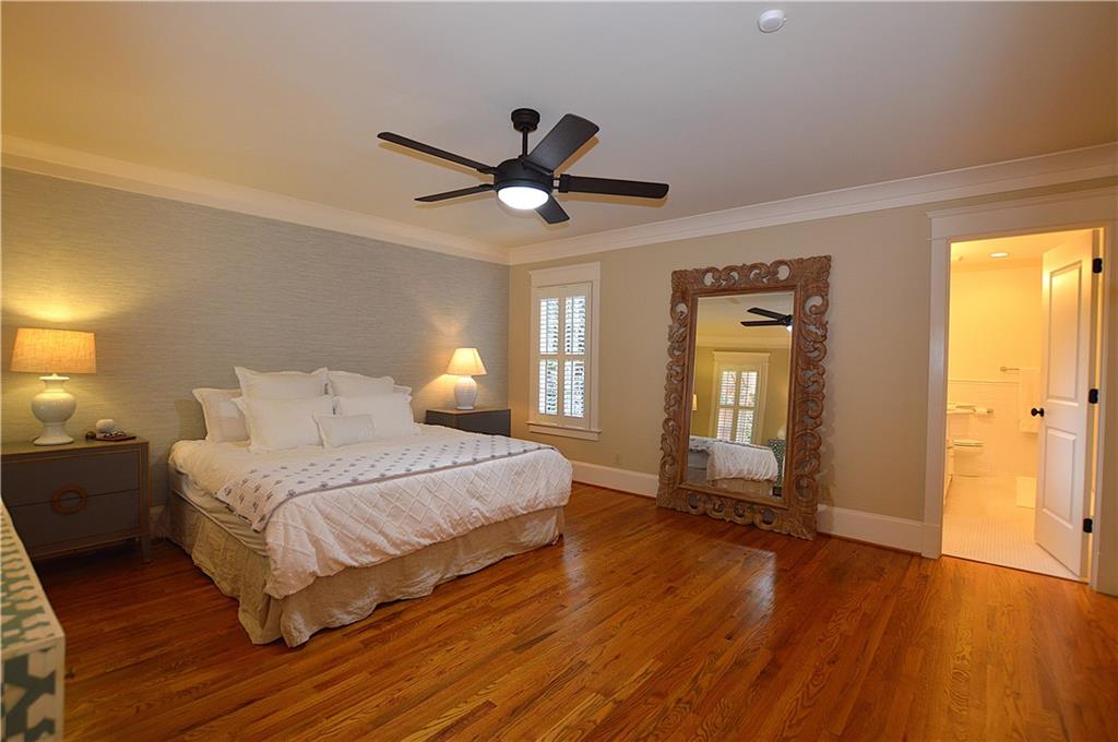 3098 Peachtree Drive NE