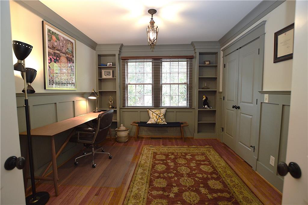 3098 Peachtree Drive NE