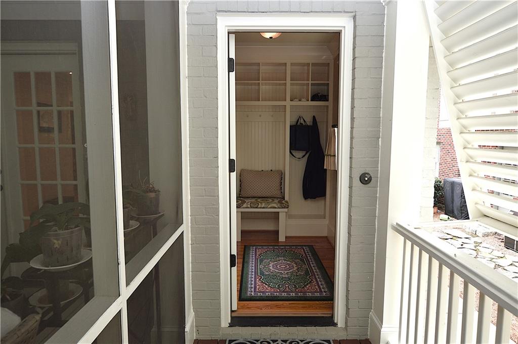 3098 Peachtree Drive NE