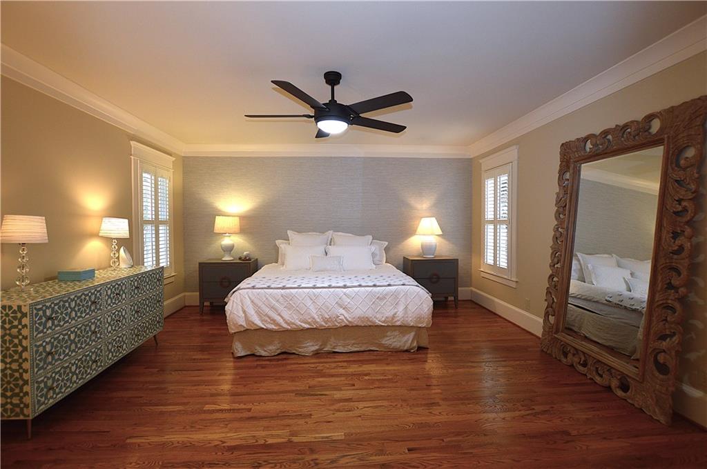 3098 Peachtree Drive NE