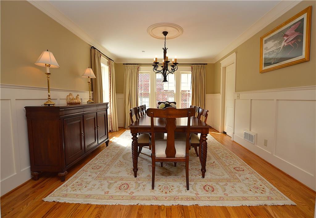 3098 Peachtree Drive NE