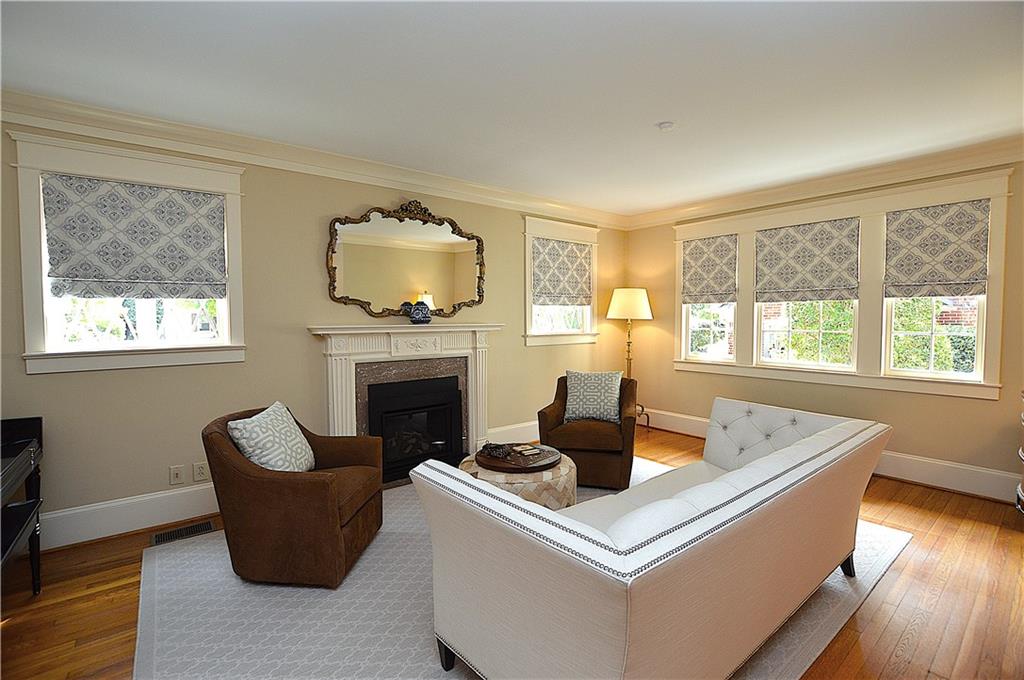 3098 Peachtree Drive NE