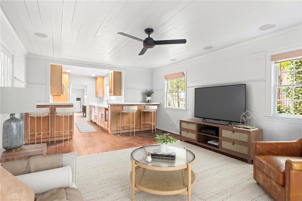 2285 Stephen Long Drive NE