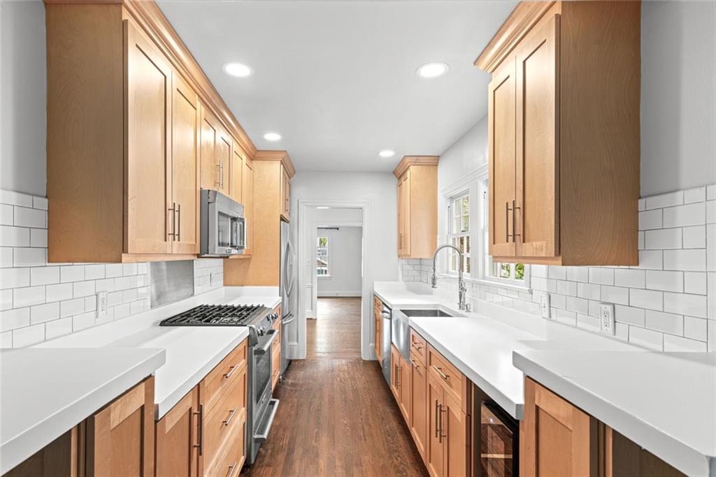 2285 Stephen Long Drive NE