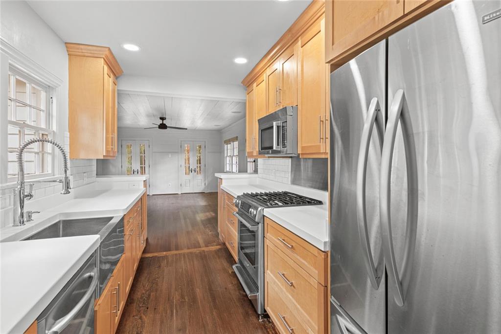 2285 Stephen Long Drive NE