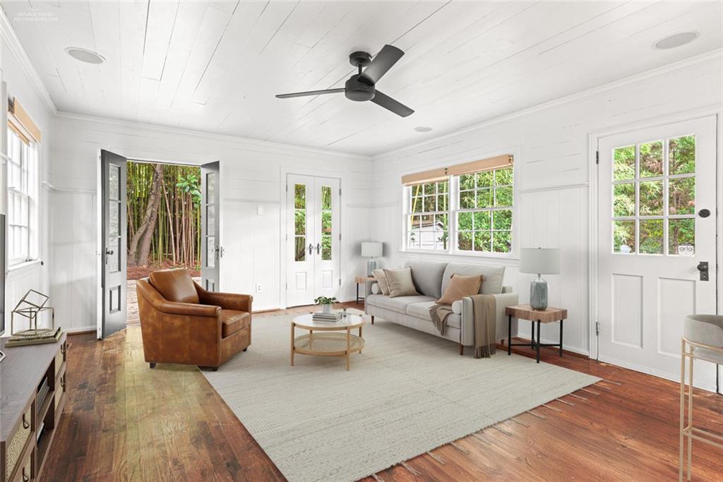 2285 Stephen Long Drive NE