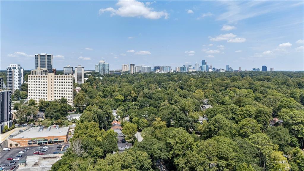 68 Peachtree Hills Avenue NE