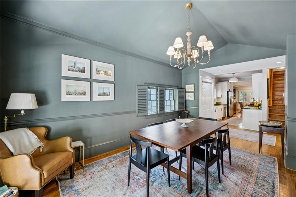 68 Peachtree Hills Avenue NE