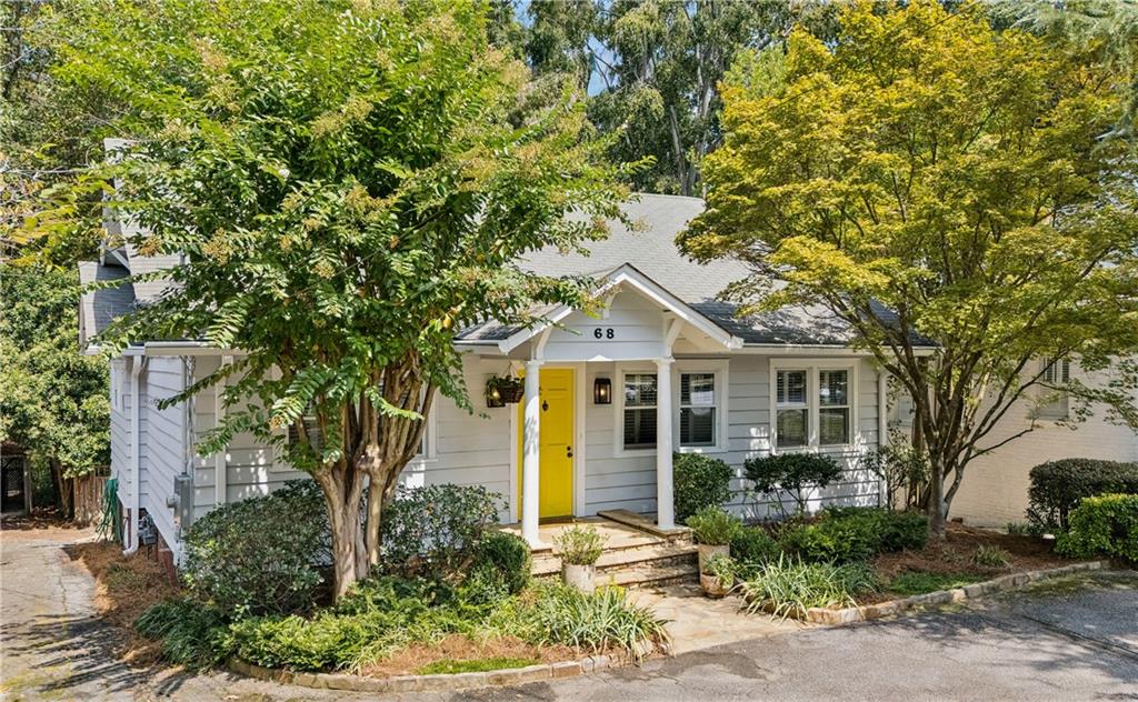 68 Peachtree Hills Avenue NE