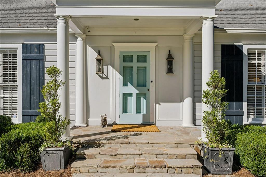 1828 Greystone Road NW