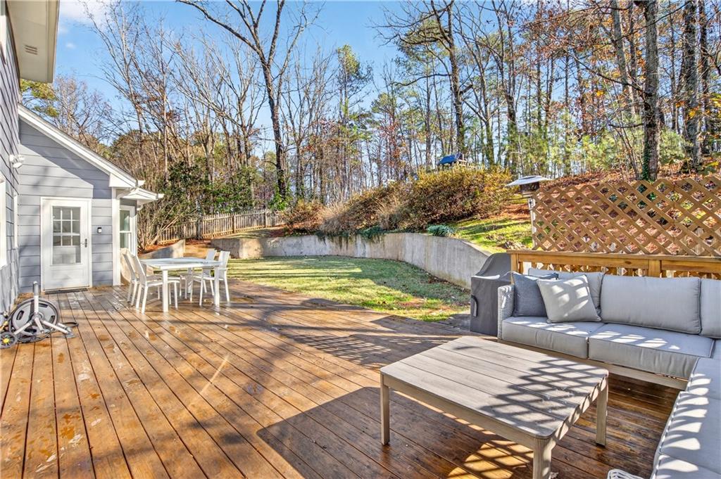 5092 Hidden Branches Circle