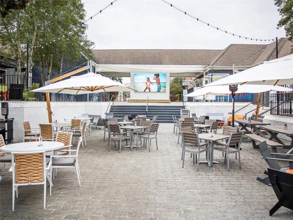 5092 Hidden Branches Circle