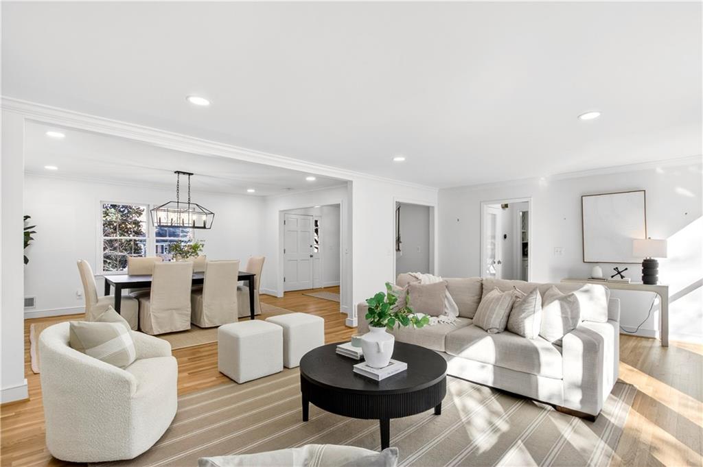 5092 Hidden Branches Circle