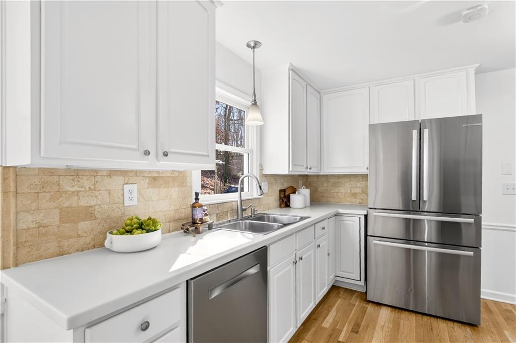 5092 Hidden Branches Circle