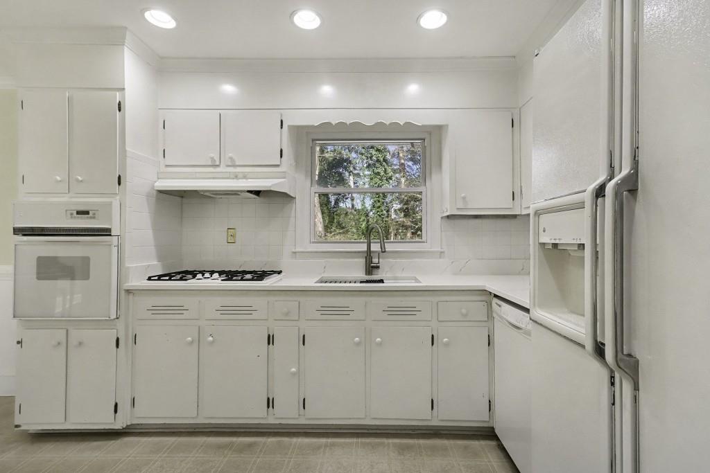 2524 Asbury Court