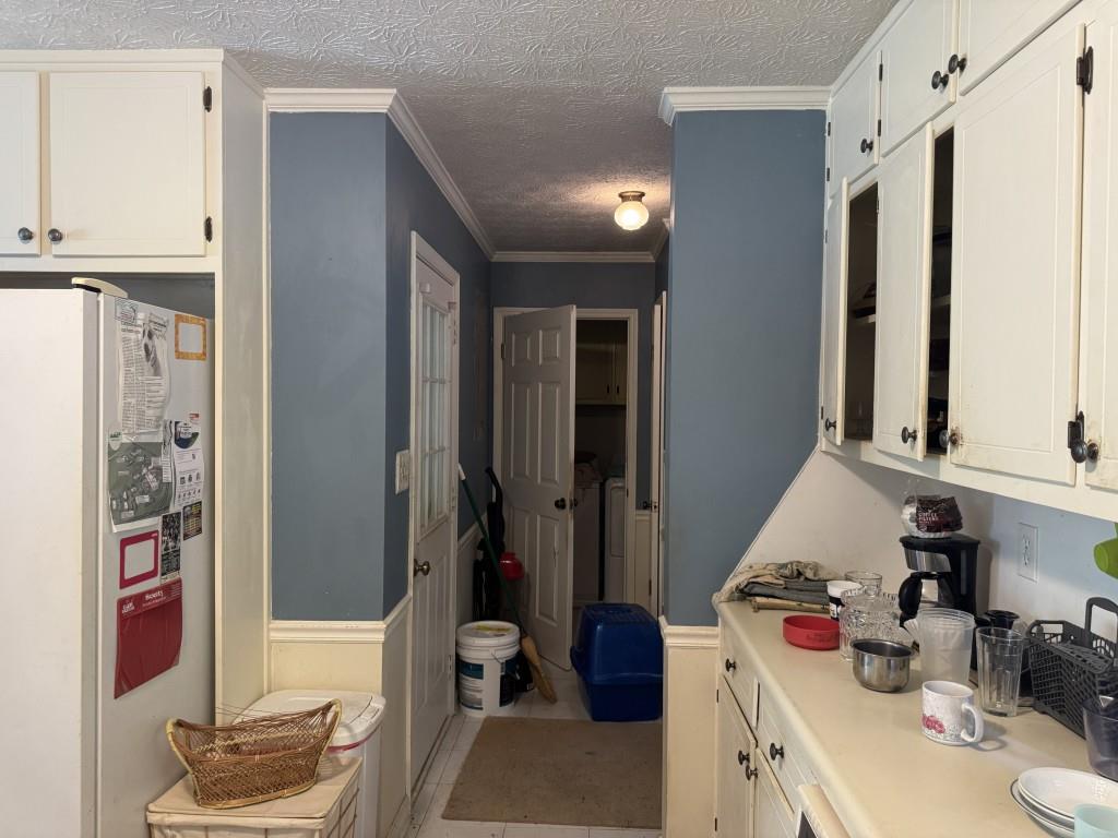 2041 Two Springs Way