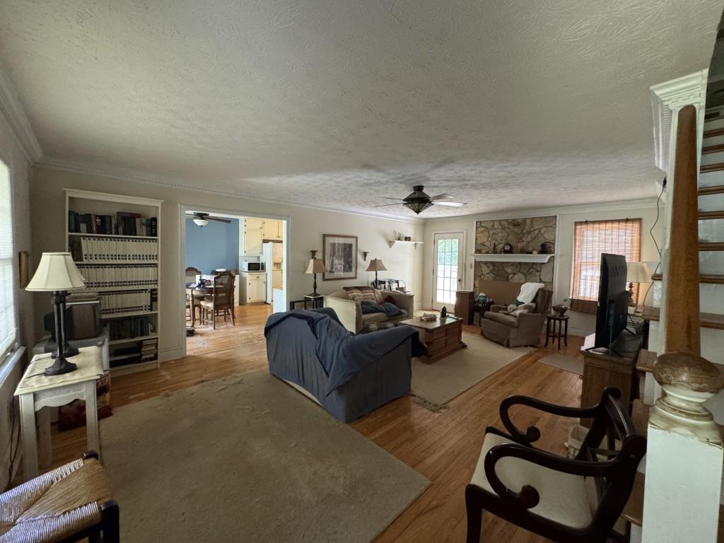 2041 Two Springs Way