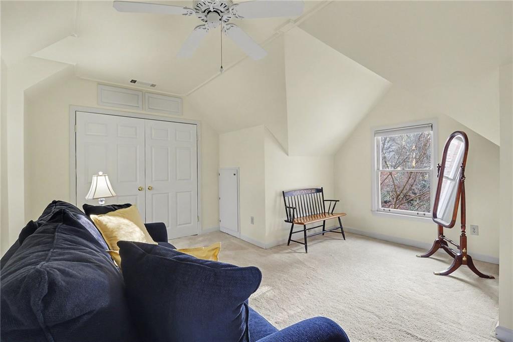 5300 Fairfield W