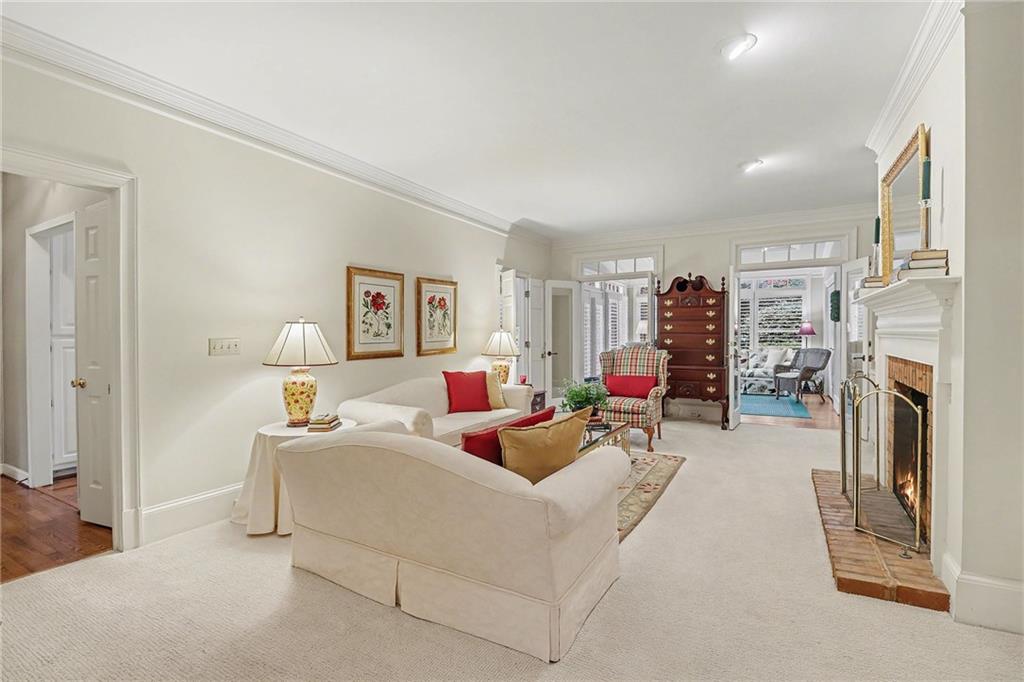 5300 Fairfield W