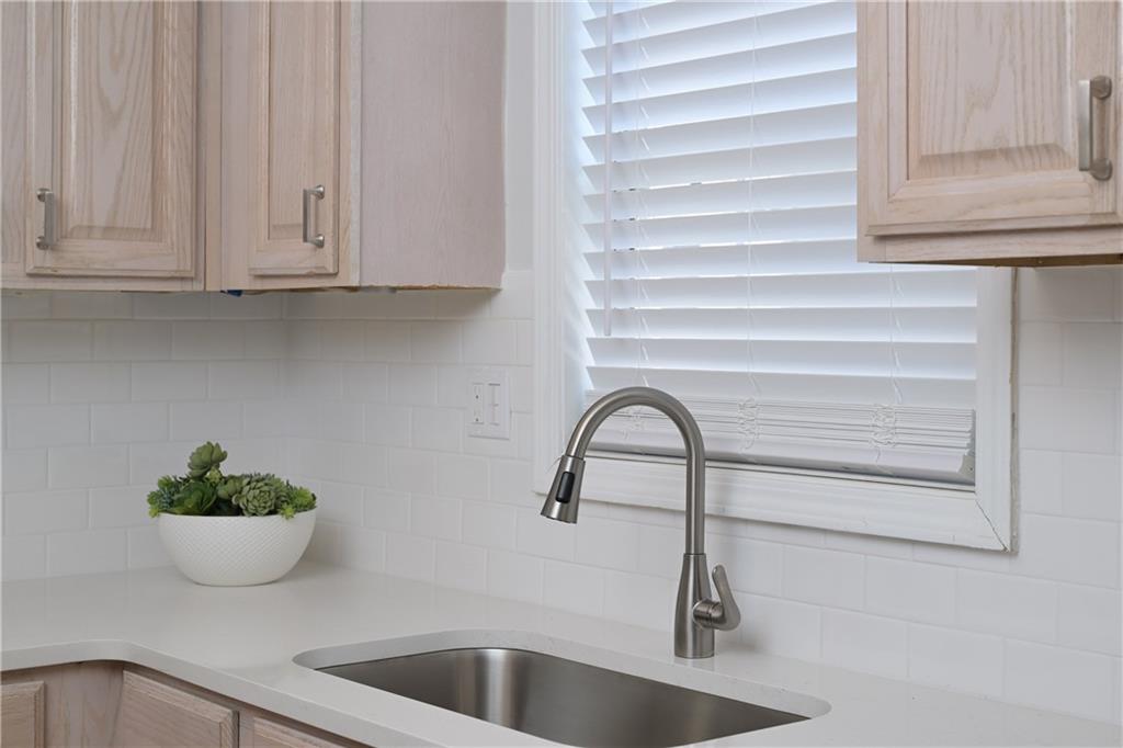 311 Peachtree Hills Avenue NE Unit 11B