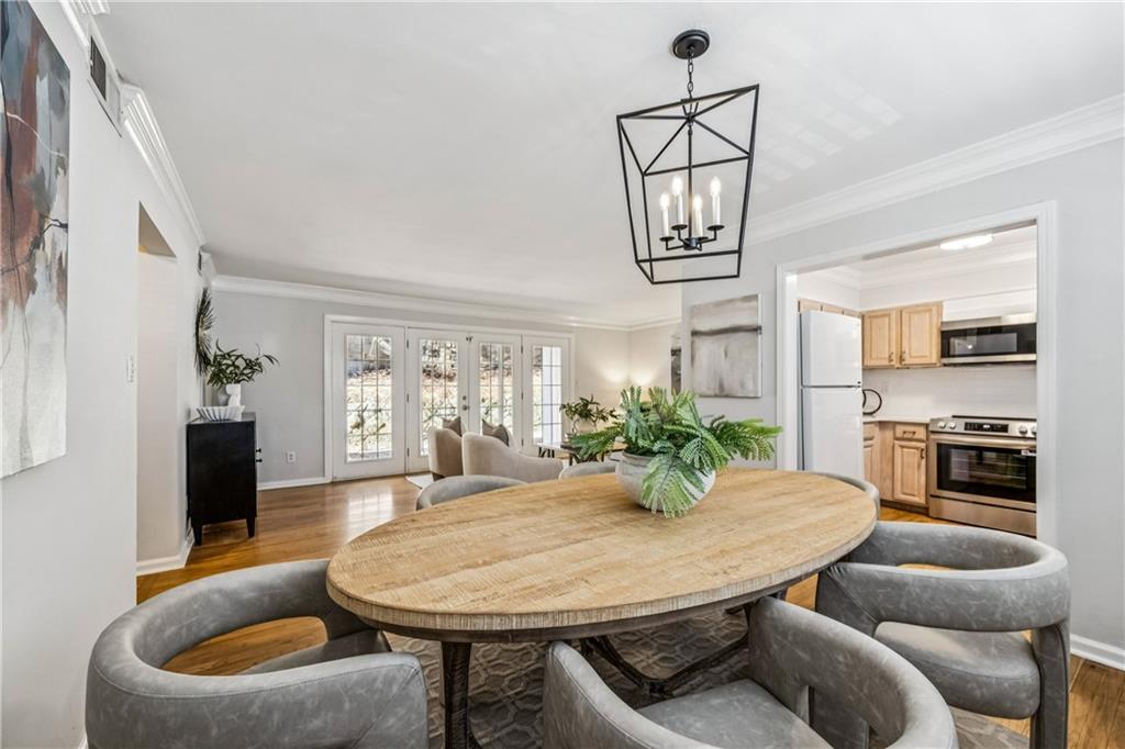 311 Peachtree Hills Avenue NE Unit 11B