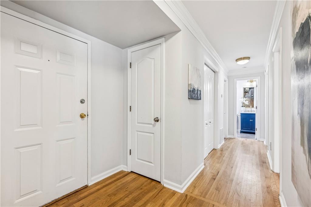 311 Peachtree Hills Avenue NE Unit 11B