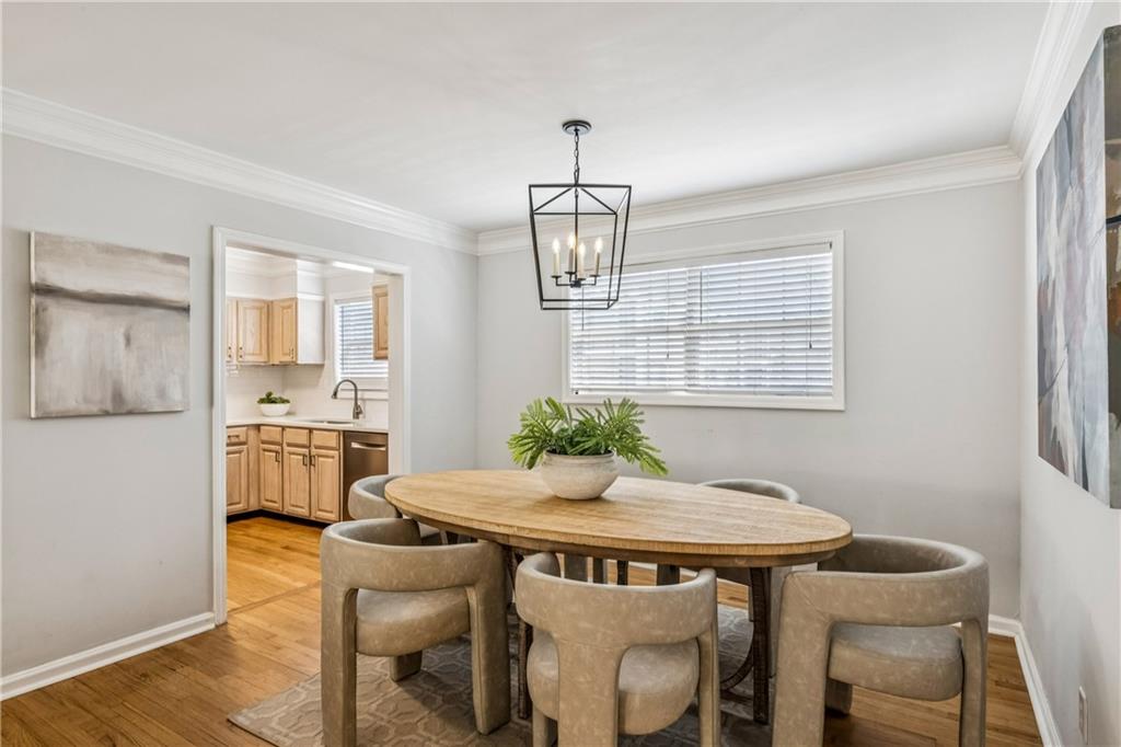 311 Peachtree Hills Avenue NE Unit 11B