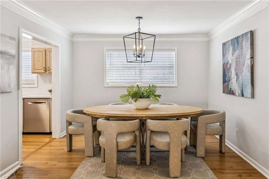 311 Peachtree Hills Avenue NE Unit 11B