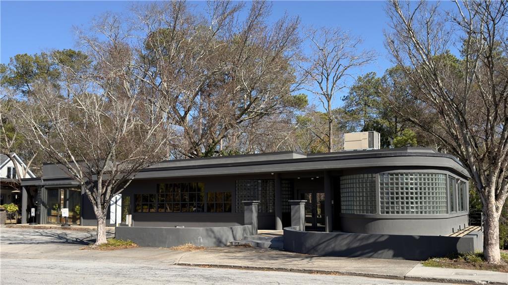 311 Peachtree Hills Avenue NE Unit 11B