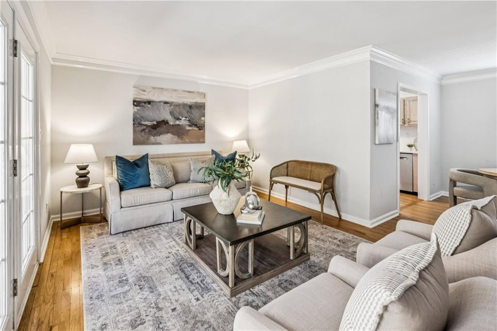 311 Peachtree Hills Avenue NE Unit 11B