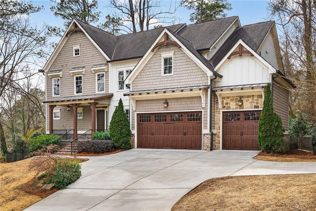 3446 Cochise Drive SE