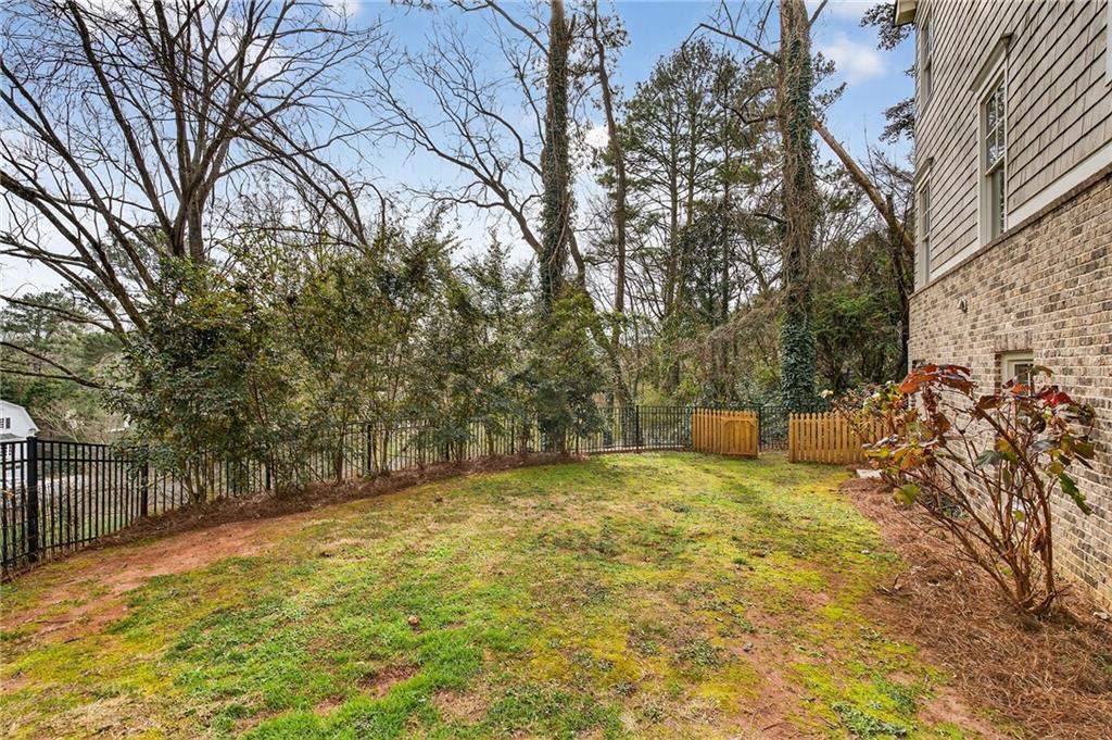 3446 Cochise Drive SE