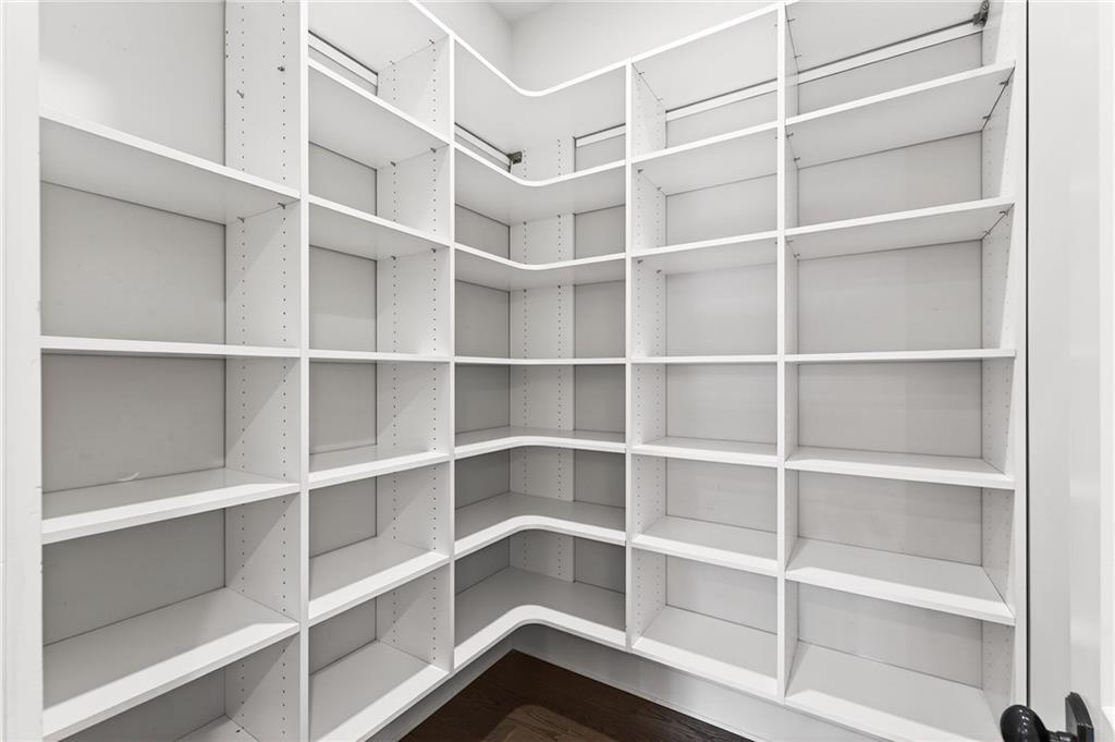 3446 Cochise Drive SE