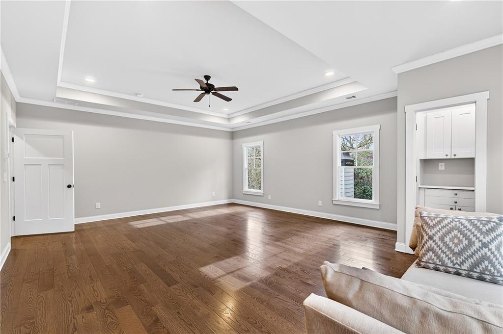 3446 Cochise Drive SE